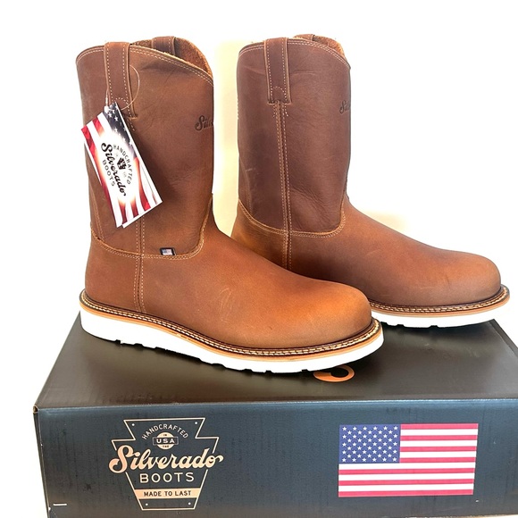 Tan mid-calf pull-on work boots with thick rubber sole and rounded toe - Picture 7 of 10